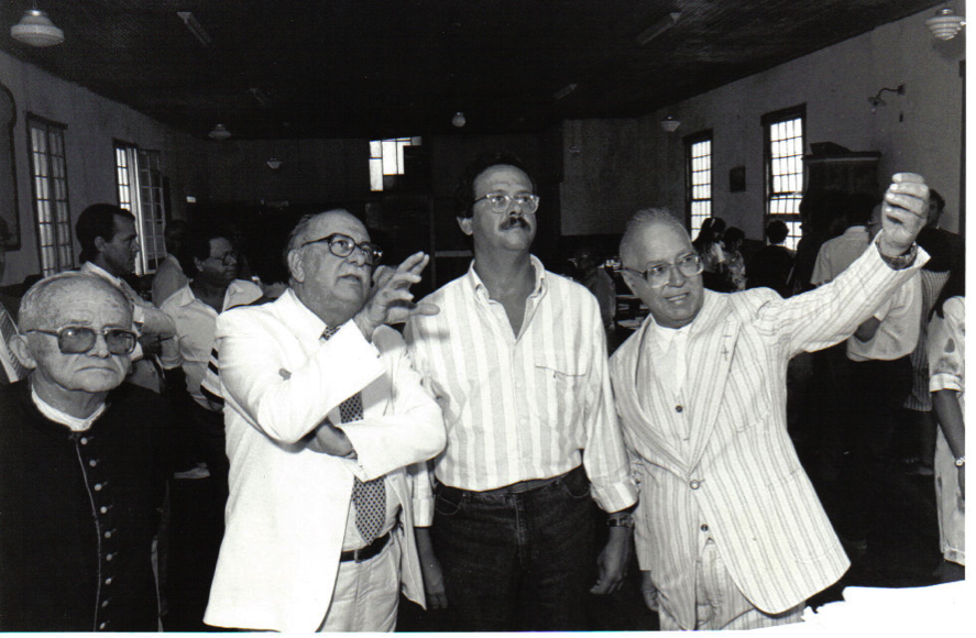 Carlos Alberto Teixeira de Oliveira, Ministro José Aparecido de Oliveira e Padre Tobias Zico no interior da Igreja do Colégio do Caraça – 21.01.1989