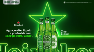 Heineken ganha edição limitada que muda um de seus ícones para comunicar o quarto ingrediente: água, malte, lúpulo e energia verde