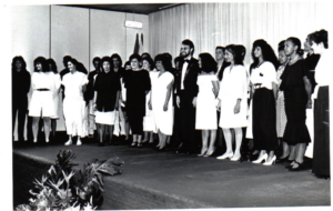 21.09.1989 - Apresentação do Coral do BDMG durante as comemorações do 27º aniversário de fundação do BDMG