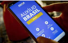 O Auxílio Brasil e a renda do brasileiro